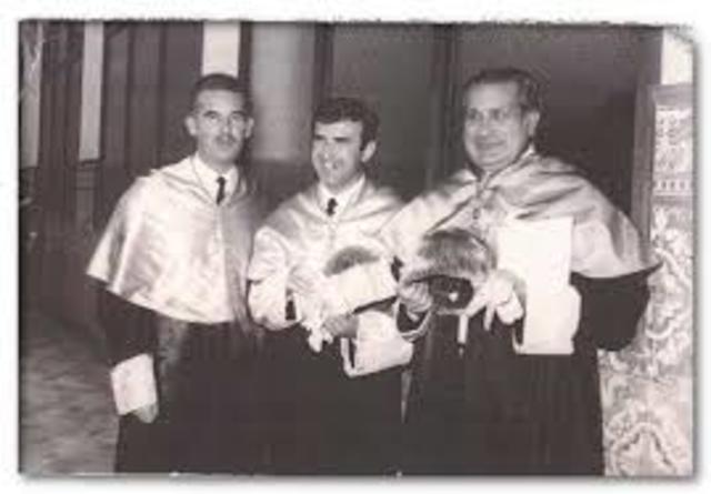 claustro de la facultad en teologia