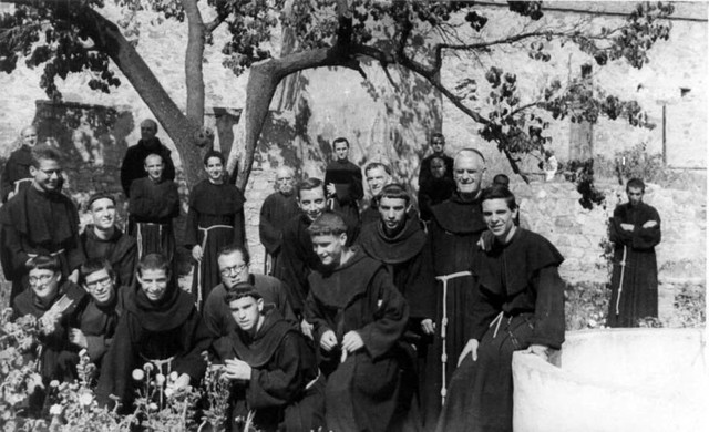 Emiten Ley para la Edad Para Iniciar el Noviciado