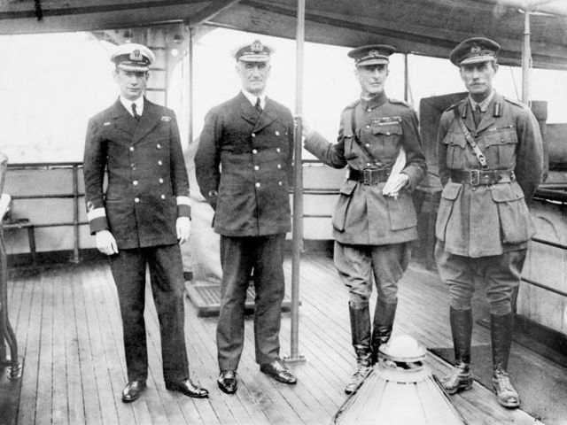 Senior Anzacs Taken to View the Coast of Gallipoli