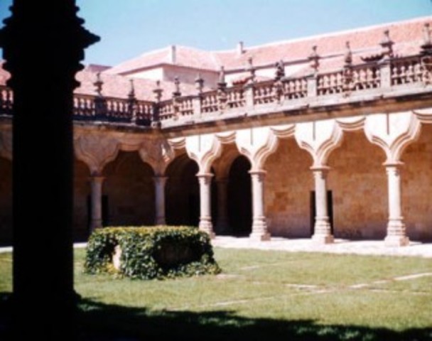 PRIMERA UNIVERSIDAD EN LE MUNDO HISPANO