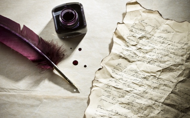 Pluma y tinta son utilizados por eruditos chinos.