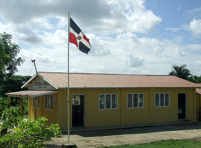 ESCUELA DOMINICANA