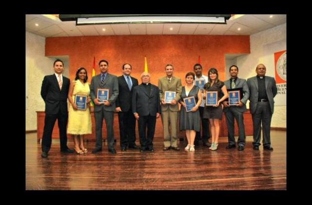 Restauración de colegio de San Buenaventura y su reconocimiento como Universidad.- Sus excelentes docentes