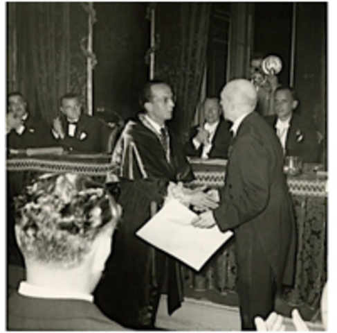 Creación de facultades