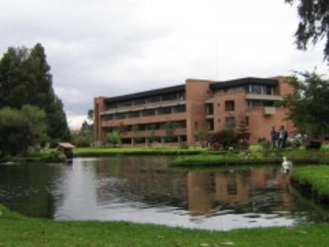 Obtención del Título de “Universidad” de San Buenaventura.