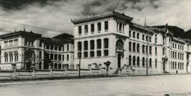 Universidad colonial en Colombia