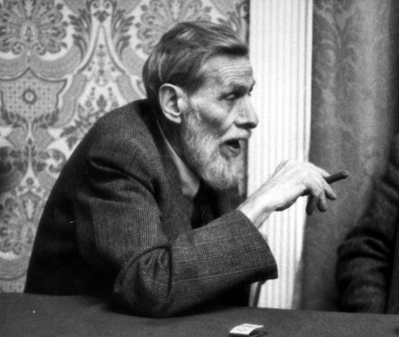 Modelo constituido por neuronas artificiales (Warren McCulloc & Walter Pitts)