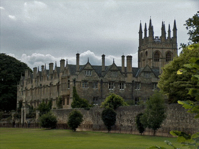 TERCER ACONTECIMIENTO LAS UNIVERSIDADES