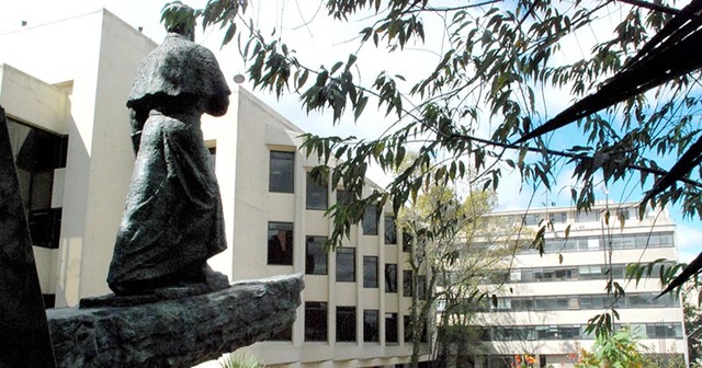 APUNTES HISTORICOS SOBRE LAS UNIVERSIDADES EN COLOMBIA