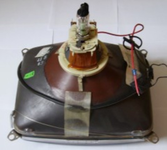 LA TELEVISIÓN: PRIMER TUBO ELECTRÓNICO