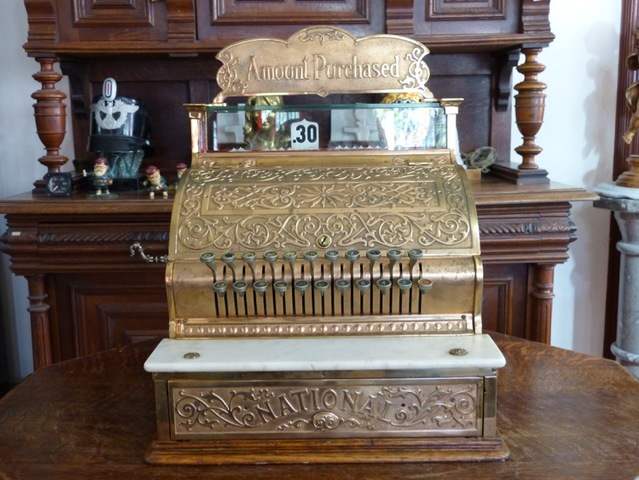 LA CAJA REGISTRADORA