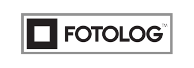 Fotolog creada por Scout Heiferman y Adam Seifer