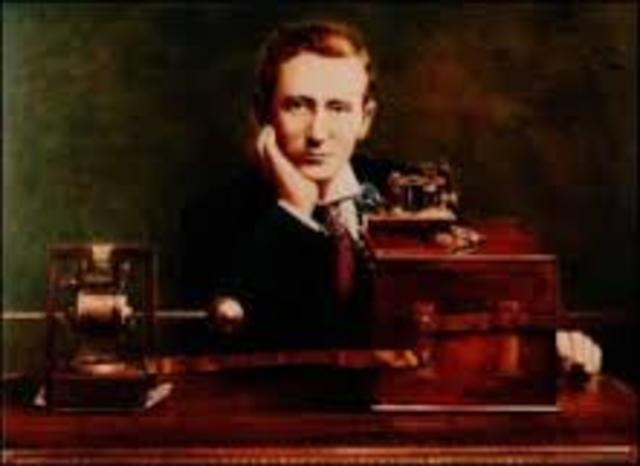 G. Marconi, jovén Italiano inventa el radio.