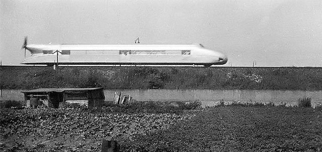 TRENES DE ALTA VELOCIDAD