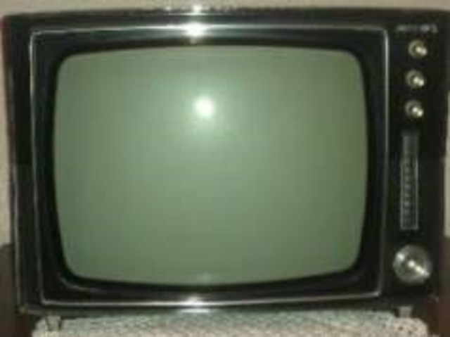 Televisión vía satélite