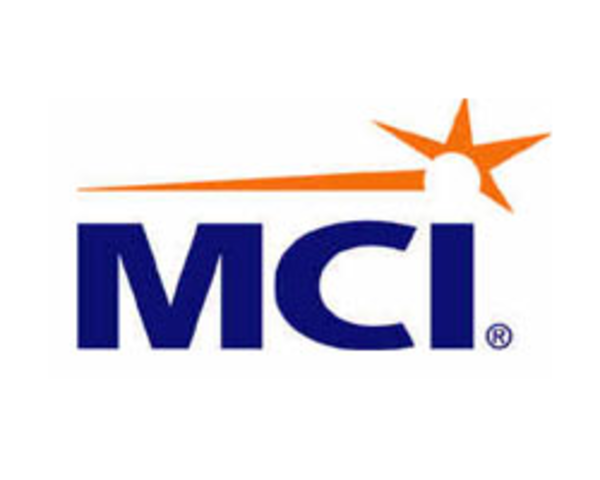 Primer servicio comercial de email