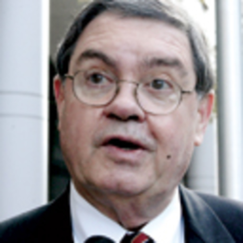 BP shareholders head to court over oil spill's damage to company