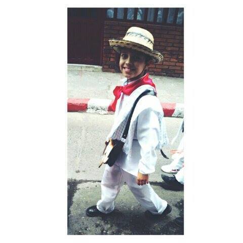 Fue acompañante de la reina del café en Tabio.