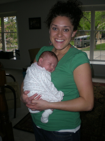 Santiago is an Aunt of 28