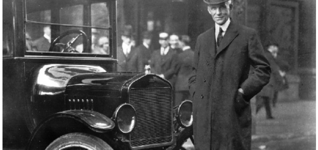Henry Ford - Linea de Ensamblaje