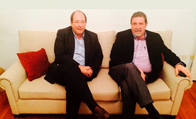 Triunfos radicales en 2 capitales. Sanz en su blog.