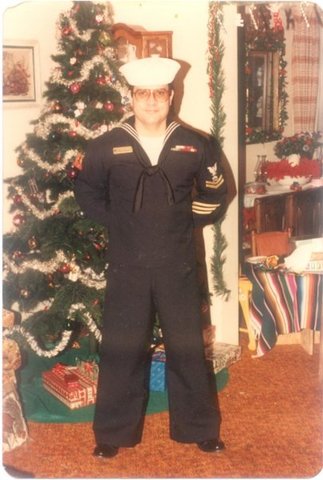 Father born to former Air Force