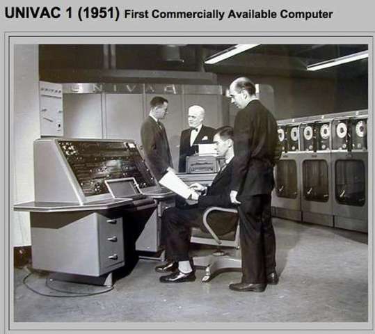 El primer ordenador comercial de gran escala fue el UNIVAC