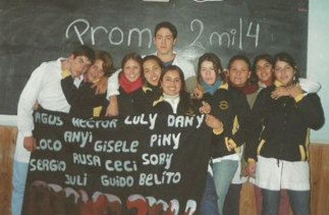 TERMINO EL SECUNDARIO Y COMIENZO UNA RELACION CON JONATHAN MI ACTUAL MARIDO