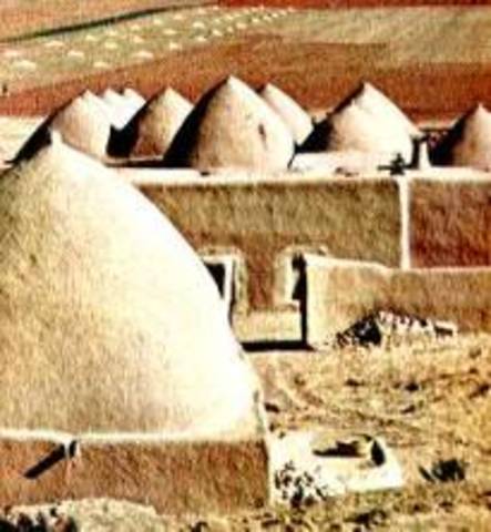 PRIMEROS ASENTAMIENTOS HUMANOS 400 AC