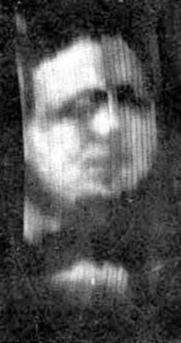 First demonstration of an image transmitted wirelessly