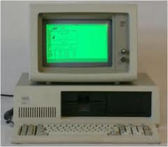 Disminución del tamaño de computadoras 1964 (Segunda Generación)