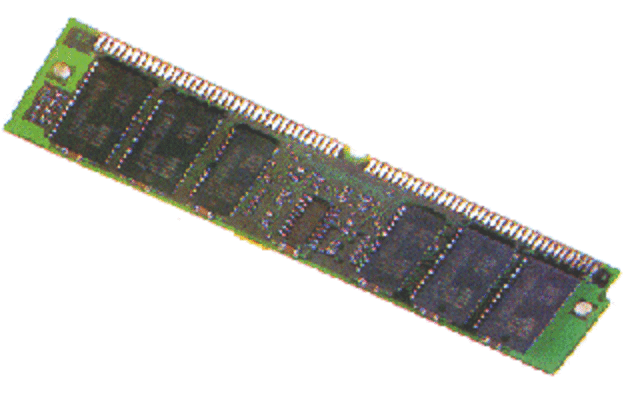 Se desarollan chips 1966 (Tercera Generación)