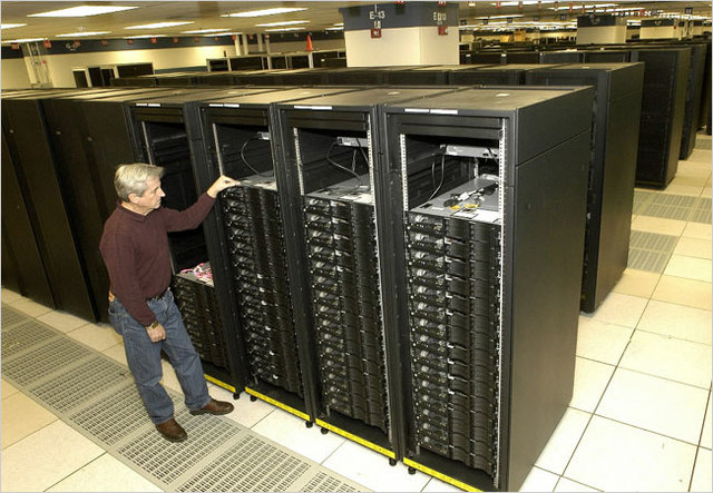 Primera supercomputadora