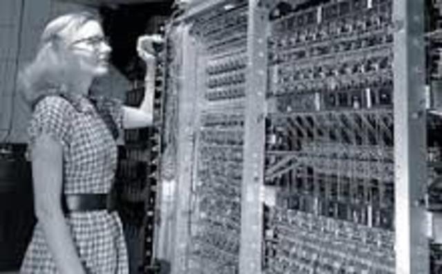 von neumann creo un ordenador avanzado llamado maniac