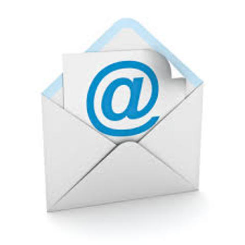Se cambia e-mail por email
