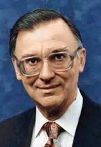 CUARTA GENERACIÓN DE LAS COMPUTADORAS