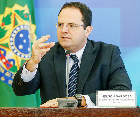 Previsão de Reunião do Ministro do Planejamento Nelson Barbosa com Dilma para definir reajuste do funcionalismo público