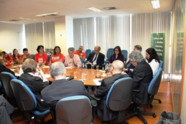 Em reunião com ANDES, MPOG reprisa proposta, que é negada