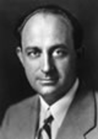 Enrico Fermi unknowingly achieves the world's first nuclear fission.
