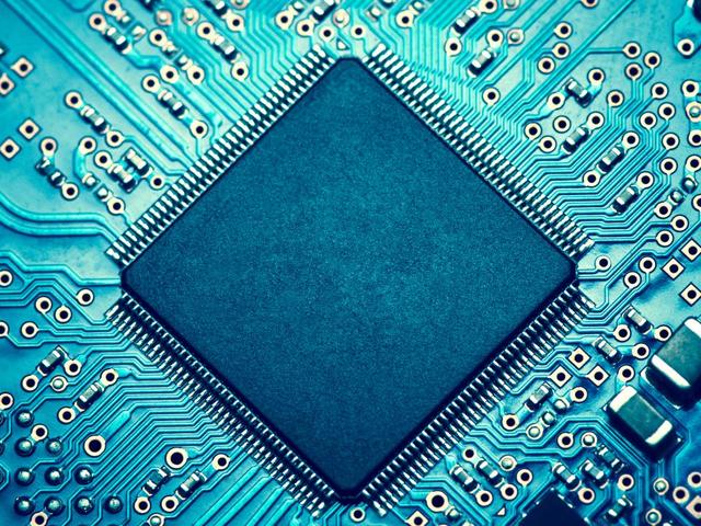 Tercera Generación: inicio de los procesadores