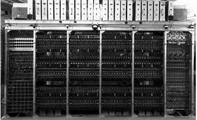 Construcción de MANIAC