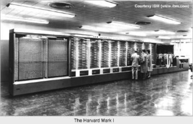 Nacimiento del Mark I Colossus