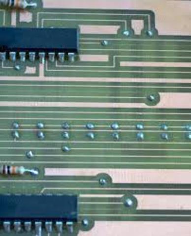 Se constituye un prototipo de hadware llamado PIM(Parallel Interference Machine).