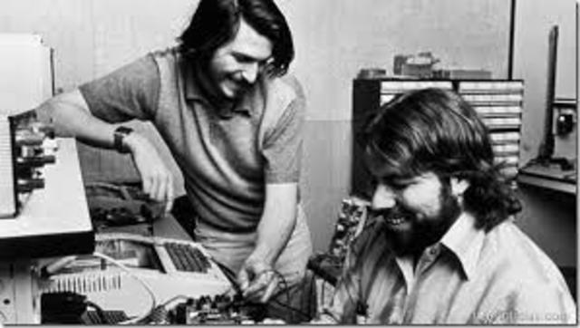 Apple hace su  aparición