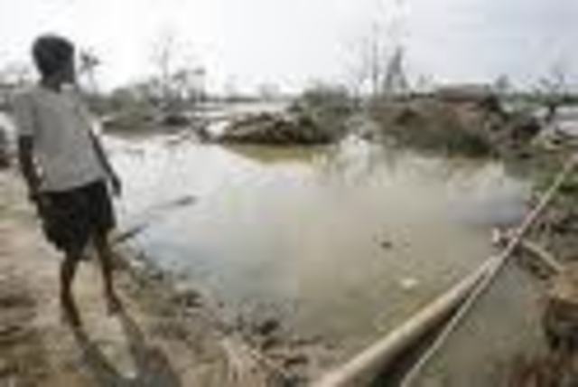 Cyclones Strikes Myanmar Killing Over 130,000