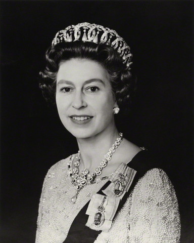 Quenn Elizabeth II ascends the throne of England