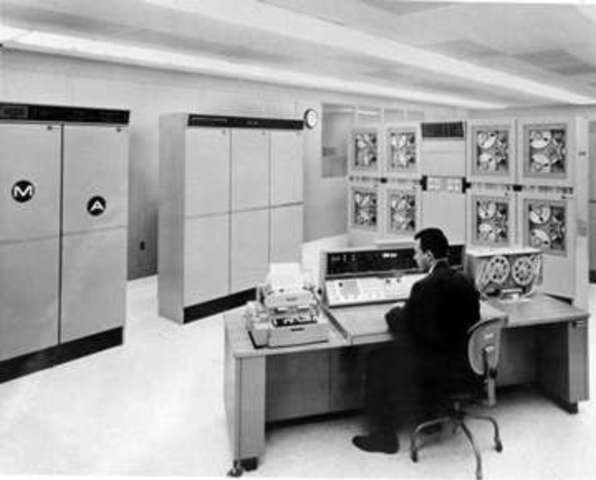 FAMILIA DE COMPUTADORAS COMPATIBLES