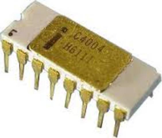 MICROPOCESADOR 4004