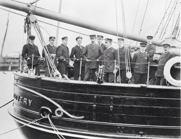 Robert Falcon Scott's Discovery Expedition lands at McMurdo Sound.
