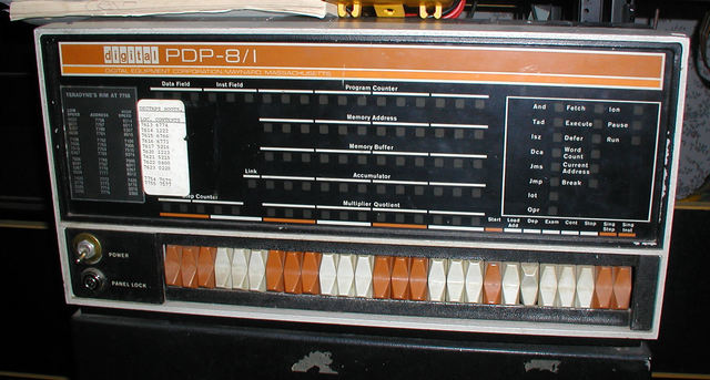 PDP-8 / DEC